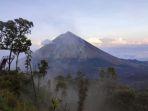 Bukit-Wolobobo-tempat-wisata-alam-di-Flores-Nusa-Tenggara-Timur-NTT.jpg