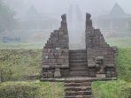 Candi-Cetho-Karanganyar.jpg