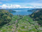 Danau-Toba-Lembah-Bakkara-di-Baktiraja-Kabupaten-Humbahas-Sumatera-Utara.jpg