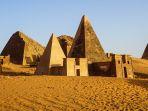 Deretan-misteri-piramida-di-Sudan.jpg