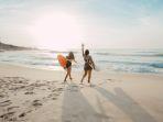Deretan-pantai-hits-di-Lombok-yang-bisa-dijelajahi-seusai-nonton-MotoGP-Mandalika-2023.jpg