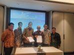 Direktur-ITDC-Ari-Respati-CEO-APAC-Resorts-Jean-Charles-Fortoul-di-Mandarin-Oriental-Jakarta.jpg