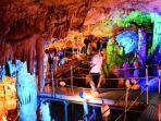 Goa-Gong-pesona-alam-di-Pacitan-Jawa-Timur-yang-cocok-dikunjungi-saat-liburan.jpg