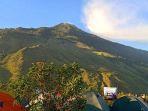 Gunung-Pundak-dan-Bukit-Semar.jpg