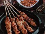 Hidangan-sate-kambing-di-warung-Sate-House-Bogowonto-Surabaya-Jawa-Timur1.jpg