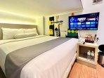 Hotel-Front-One-Cabin-Sunter.jpg