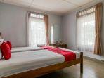 Hotel-RedDoorz-near-Jam-Gadang-Syariah-Bukit-Tinggi.jpg