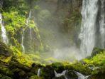 Ilustrasi-air-terjun-yang-mengalir-deras-cocok-untuk-kamu-yang-mau-healing.jpg