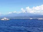 Ilustrasi-kapal-yang-berlayar-di-Selat-Bali1.jpg