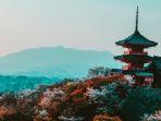 Ilustrasi-keindahan-alam-di-Jepang-cocok-buat-kamu-yang-mau-liburan-ke-Tokyo-dan-sekitarnya.jpg