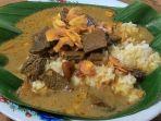 Ilustrasi-nasi-gandul-untuk-menu-makan-malam-enak-di-Semarang-Jawa-Tengah.jpg