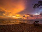 Ilustrasi-pantai-di-Gunungkidul-Jogja-buat-menghabiskan-waktu-ngabuburit.jpg