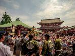Ilustrasi-suasana-festival-di-Jepang.jpg