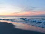 Ilustrasi-sunset-di-pantai.jpg