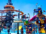 Ilustrasi-wisatawan-liburan-ke-waterboom.jpg