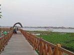 Jembatan-Kayu-Waduk-Cengklik.jpg