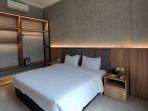 Kamar-penginapan-di-The-Grand-Palace-Hotel-Malang-Jawa-Timur.jpg