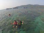 Karimunjawa-Snorkeling.jpg