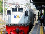 Kedatangan-Kereta.jpg