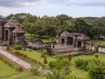 Keraton-Ratu-Boko-tempat-wisata-budaya-di-Sleman-Jogja-yang-instagramable.jpg