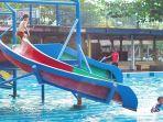 Kolam-Gurita-Boash-Waterpark.jpg