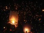 Lampion-di-tengah-Alun-alun-Kota-Wates-Kulonprogo.jpg