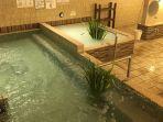 Mannenyu-satu-onsen-ramah-tato-di-Tokyo-Jepang-yang-bisa-kamu-coba.jpg