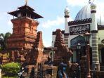 Masjid-Al-Aqsha-Menara-Kudus-atau-Masjid-Menara-Kudus-di-Jawa-Tengah.jpg