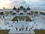 Masjid-Raya-Baiturrahman-Banda-Aceh.jpg