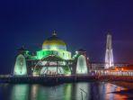 Masjid-Selat-Melaka-masjid-terapung-indah-di-tepi-laut.jpg