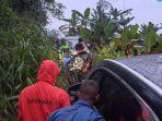Momen-evakuasi-10-warga-Bekasi-tersesat-di-hutan-Wonosobo-gegara-ikuti-Google-Maps.jpg