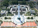 Monumen-Tugu-Pahlawan-Surabaya-sejarah-perjuangan-arek-arek-Suroboyo.jpg