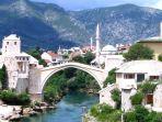 Mostar-di-selatan-Bosnia-dan-Herzegovina1.jpg