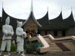 Museum-Adityawarman-satu-tempat-wisata-populer-di-Padang-Sumatera-Barat.jpg