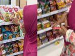 Nenek-Beli-Obat-Maag-Demi-Tahan-Lapar.jpg