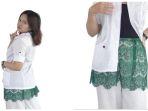 Padukan-kerajinan-renda-hijau-dari-Bien-Craft-dengan-outfit-netral.jpg
