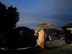 Panorama-Pinus-Pasiran-Tengah-spot-camping-instagramable-di-Bogor-Jawa-Barat.jpg