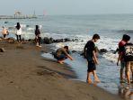 Pantai-Alam-Indah-di-Tegal-Jawa-Tengah.jpg