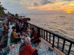 Pantai-Ampenan.jpg