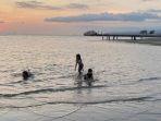 Berburu Sunset Pantai Mandra Lakomato, Kolaka, Sulawesi Tenggara, Cek Juga Tempat Wisata di Kolaka