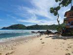 Pantai-Wediombo.jpg