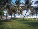 Pantai-Yeh-Leh-satu-pantai-terbaik-di-Bali-buat-healing-akhir-pekan.jpg