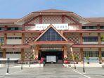 Pasar-Klewer-satu-tempat-belanja-batik-terbesar-di-Solo.jpg