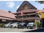Pasar-Triwindu-Banjarsari-Solo-Jawa-Tengah.jpg