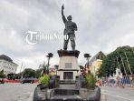 Patung-Brigjen-Slamet-Riyadi.jpg