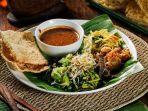 Pecel-Solo-Resto-satu-pecel-di-Solo-buat-sarapan-yang-enak-dan-mengenyangkan.jpg