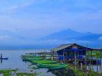 Pemandangan-Danau-Rawa-Pening-di-Ambarawa-Kabupaten-Semarang-Jawa-Tengah.jpg