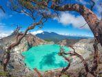 Pemandangan-Kawah-Ijen-di-Banyuwangi-Jawa-Timur-yang-digandrungi-wisatawan.jpg