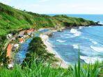 Pemandangan-menakjubkan-dari-Pantai-Menganti-di-Kebumen-Jawa-Tengah.jpg