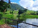 Pemandangan-yang-menakjubkan-di-Telaga-Saat-Bogor-Jawa-Barat.jpg